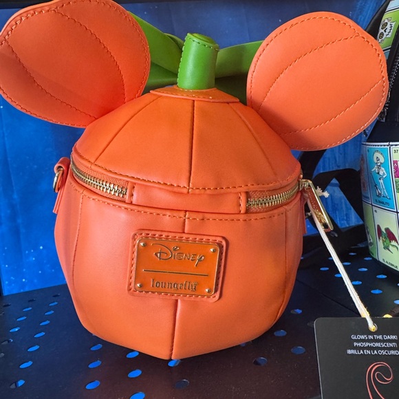 Loungefly Orange and Green Minnie Mouse Mini Bag - Picture 2 of 4